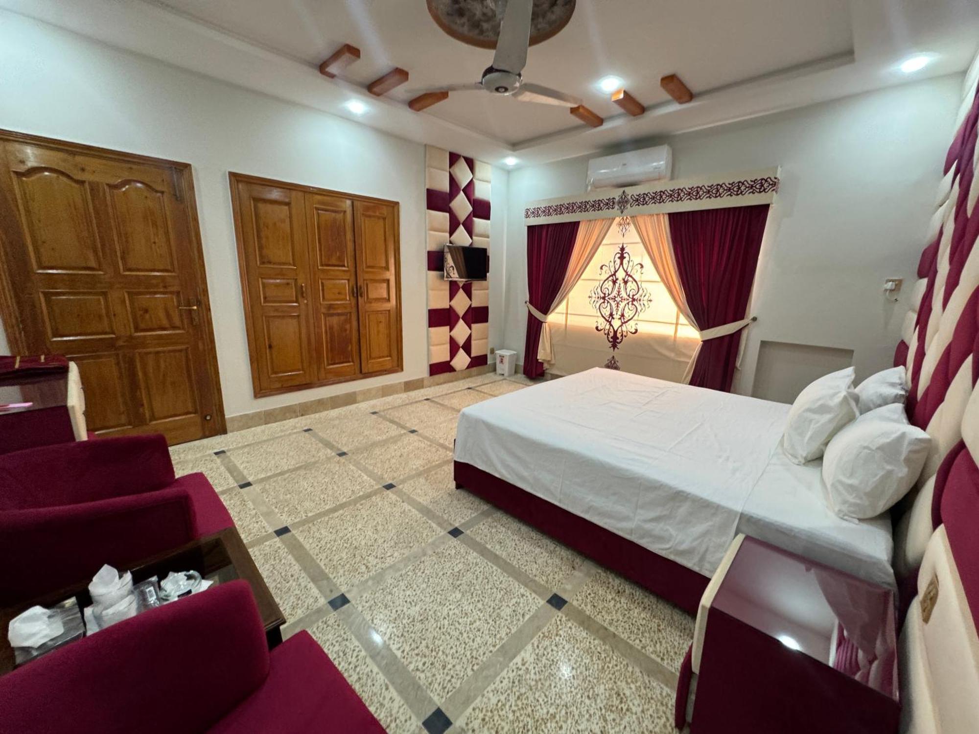 Royal Executive Inn Guest House Islamabad Exterior foto
